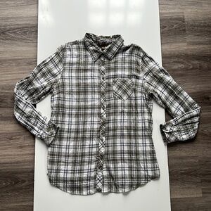 Bit and Brindle Plaid Flannel Size Large